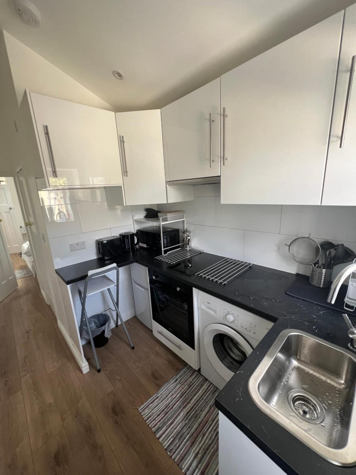 Cosy Studio Apartment, Flat In London 奇斯尔赫斯特 外观 照片